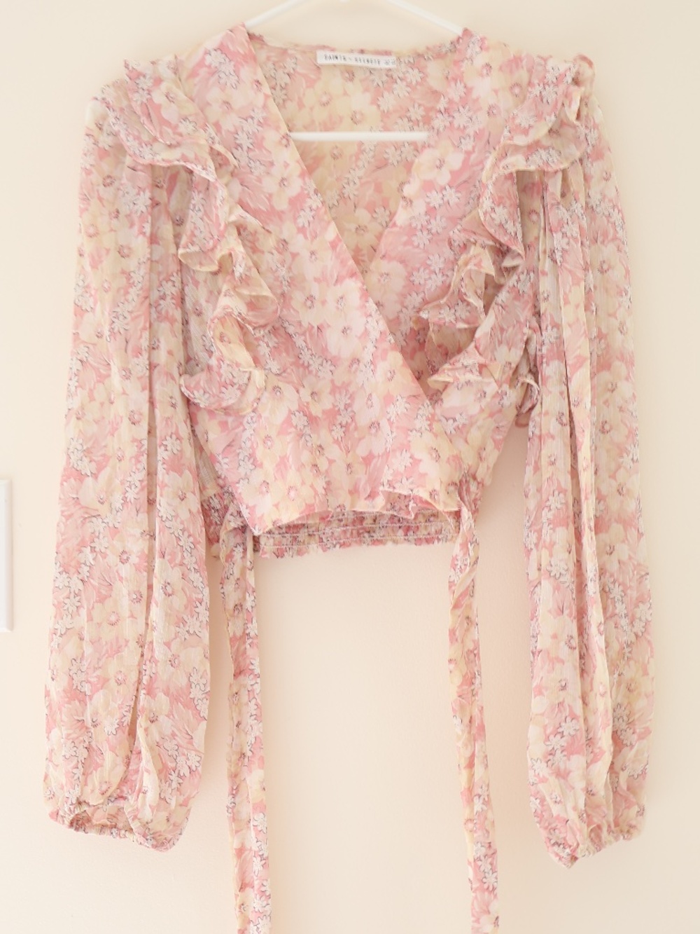 Saints + Secrets Pink Floral Ruffle Sheer Wrap Tie Top Sheer Coquette Romantic M